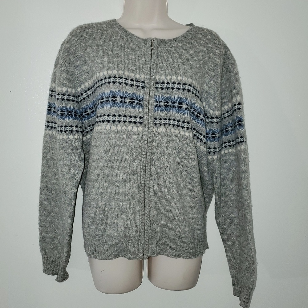Skyr wool cardigan